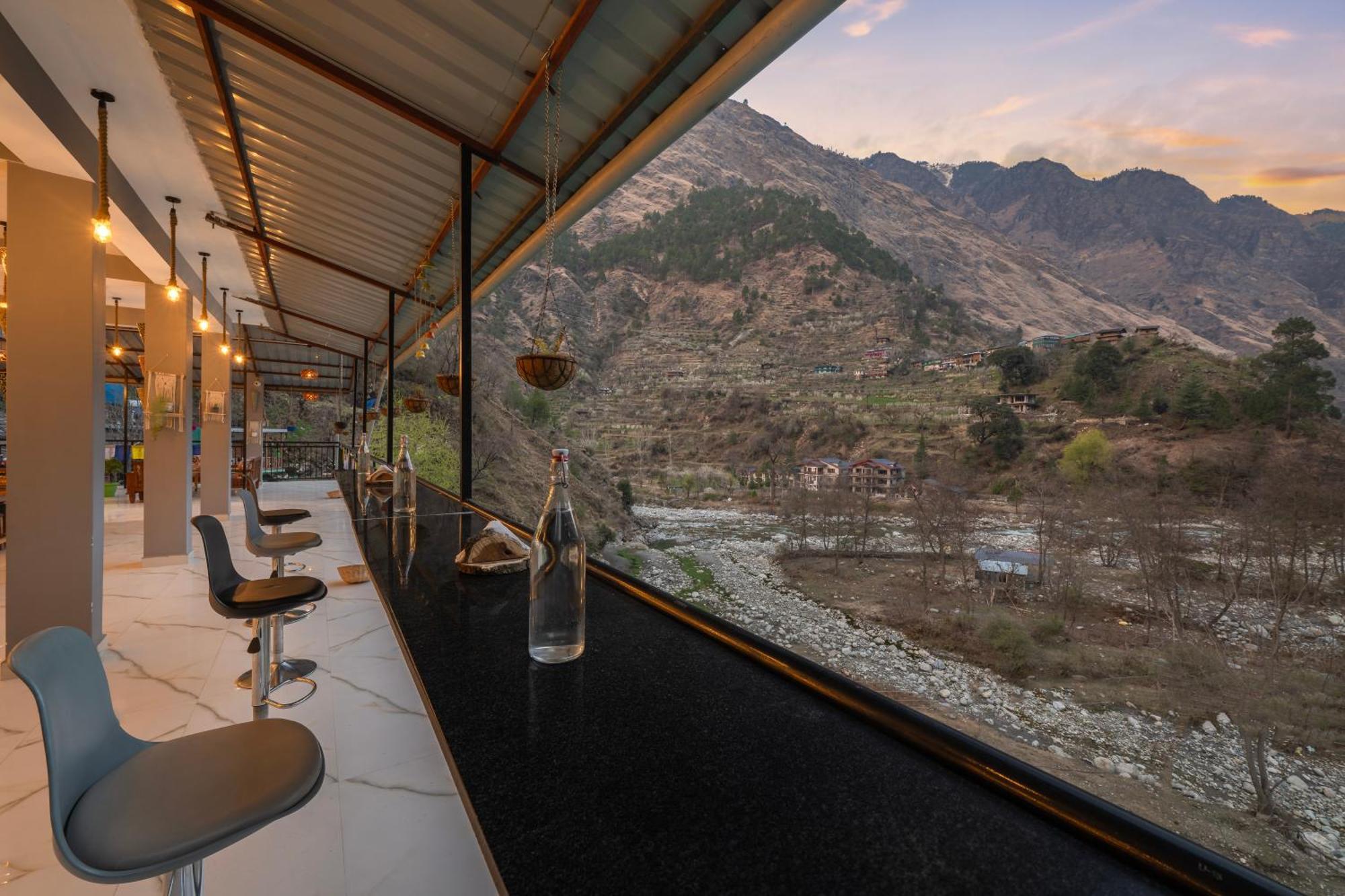 Sharda Resort-Tirthan Valley Banjār Dış mekan fotoğraf